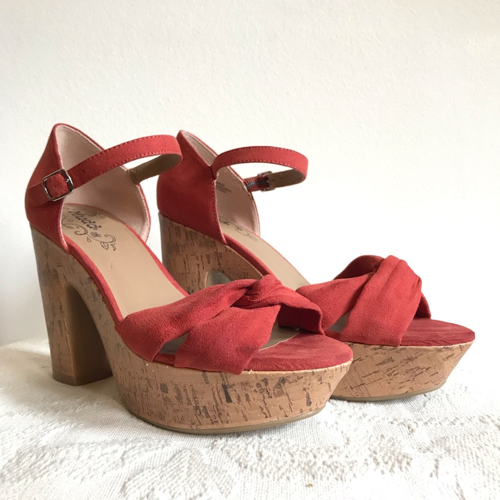 Orange suede Mudd chunky heel